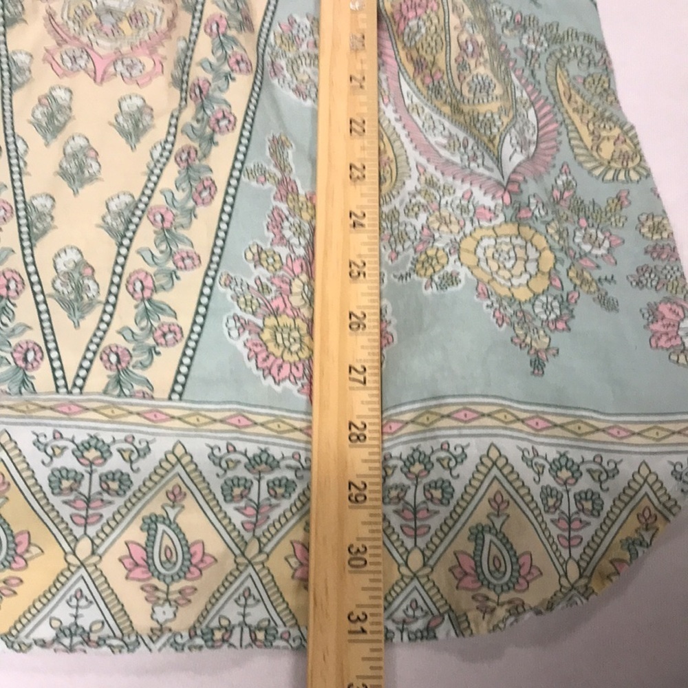 Soft Surroundings Paisley Print Tabitha Tunic blouse Womens Sz L Green Floral - Picture 5 of 8